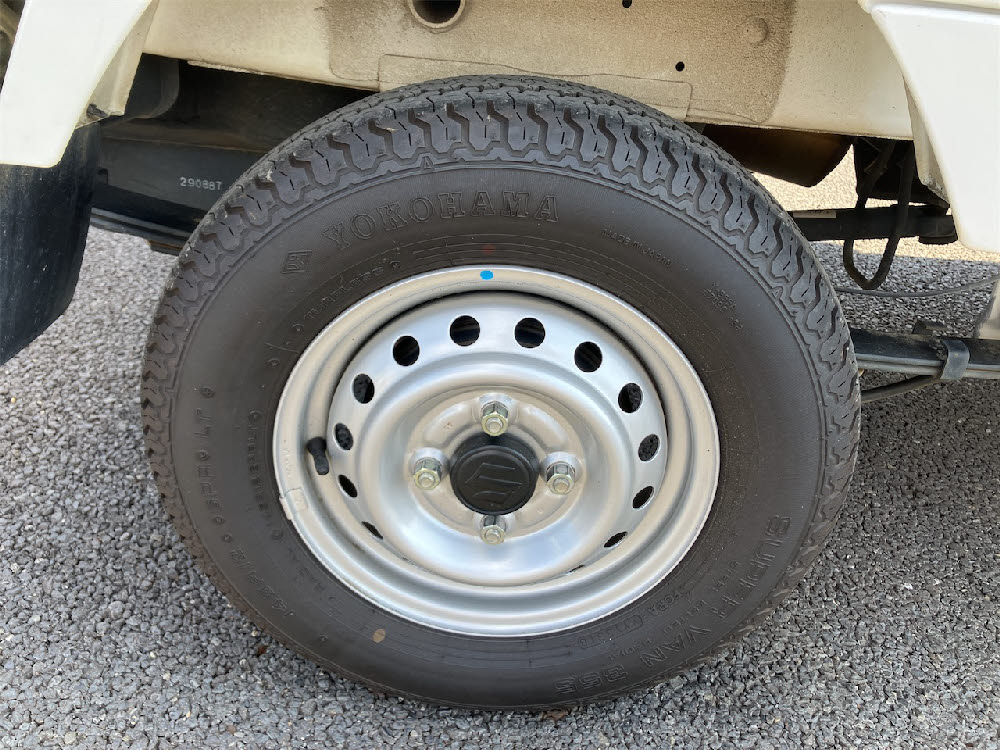 スズキ　キャリートラック　KX　2WD　3AT8枚目