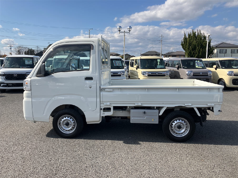 ダイハツ　ハイゼットトラック スタンダード AT4枚目