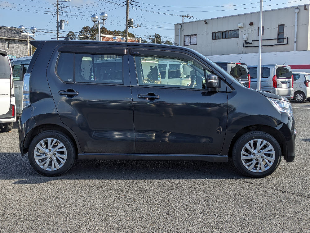 スズキ　ワゴンＲスティングレー　X3枚目