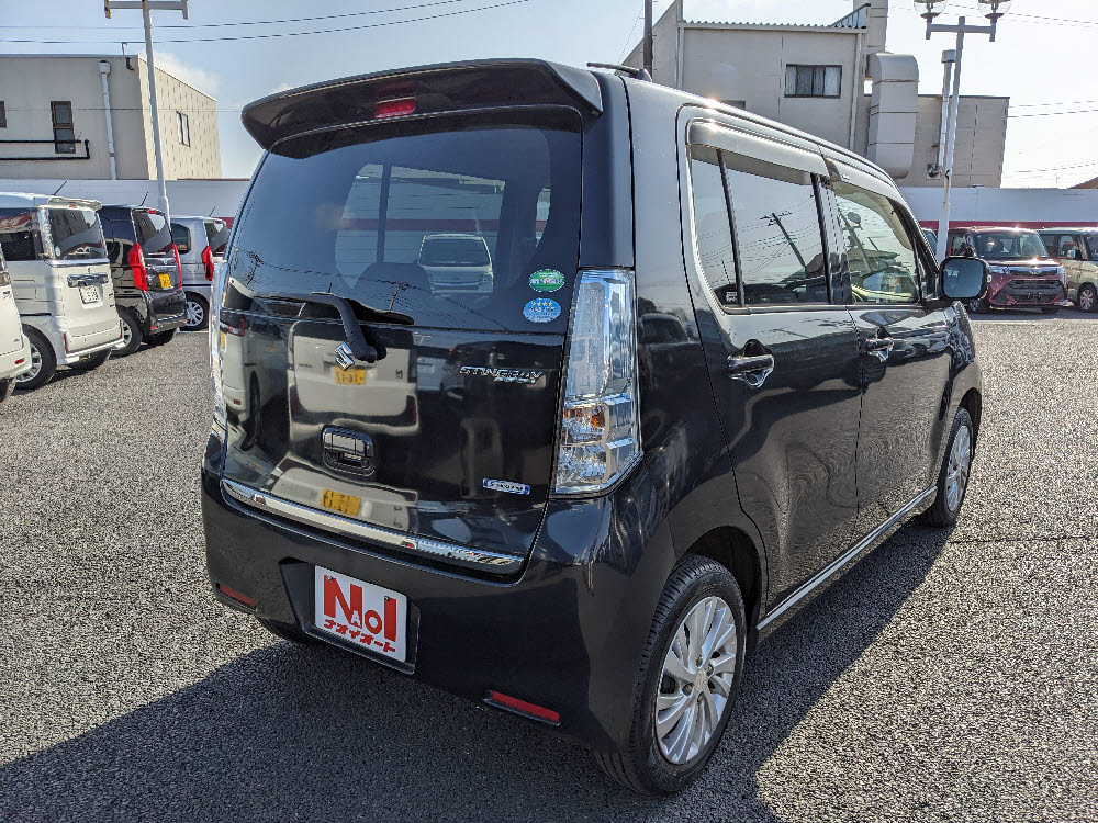 スズキ　ワゴンＲスティングレー　X6枚目