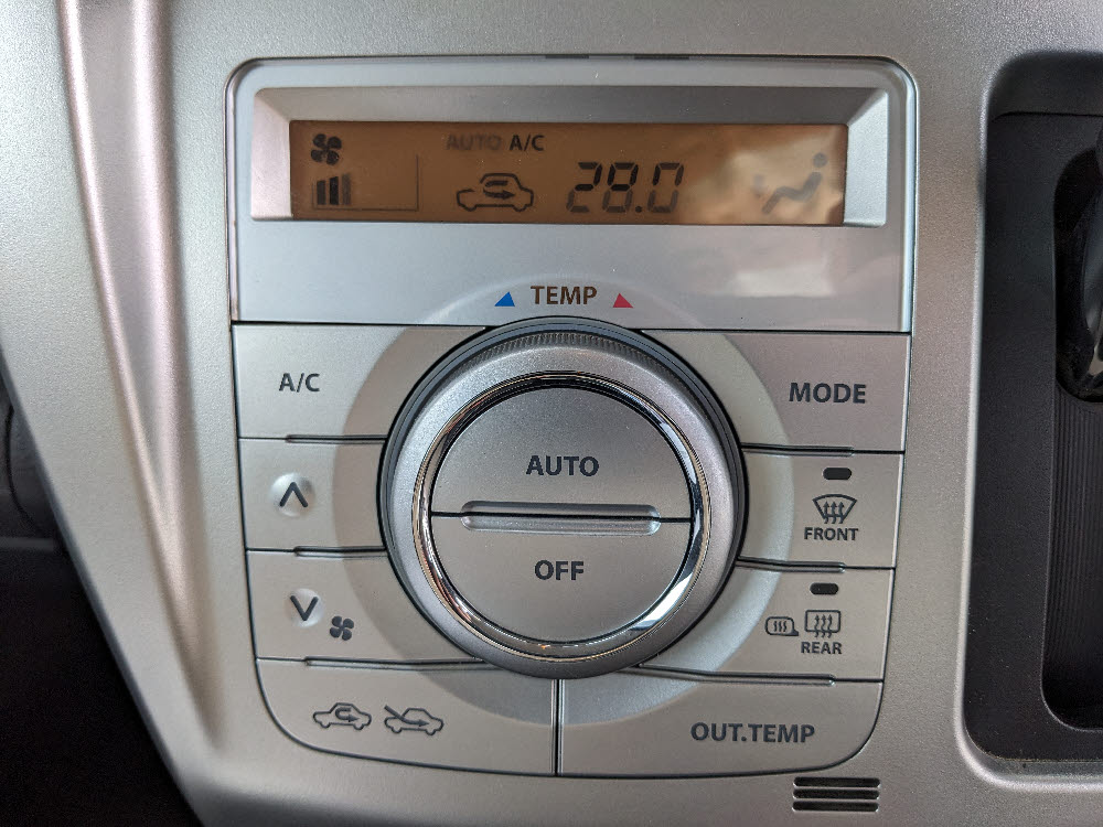 マツダ　フレアクロスオーバー XS18枚目