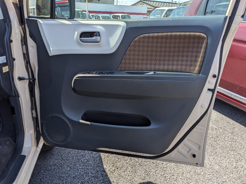 ニッサン　モコ　X14枚目