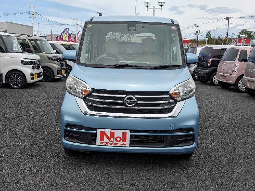 ニッサン　デイズルークス　X　エマB1枚目