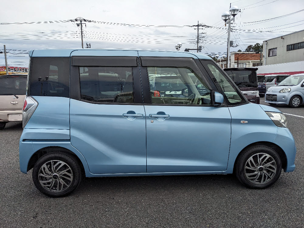 ニッサン　デイズルークス　X　エマB3枚目