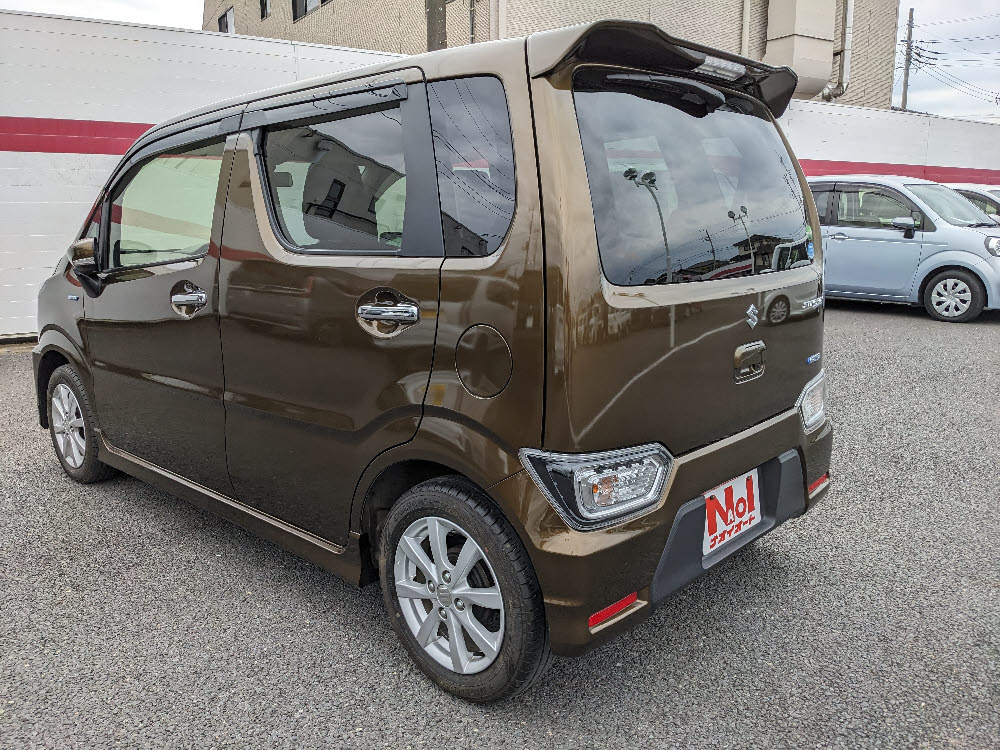 スズキ ワゴンRスティングレー X5枚目