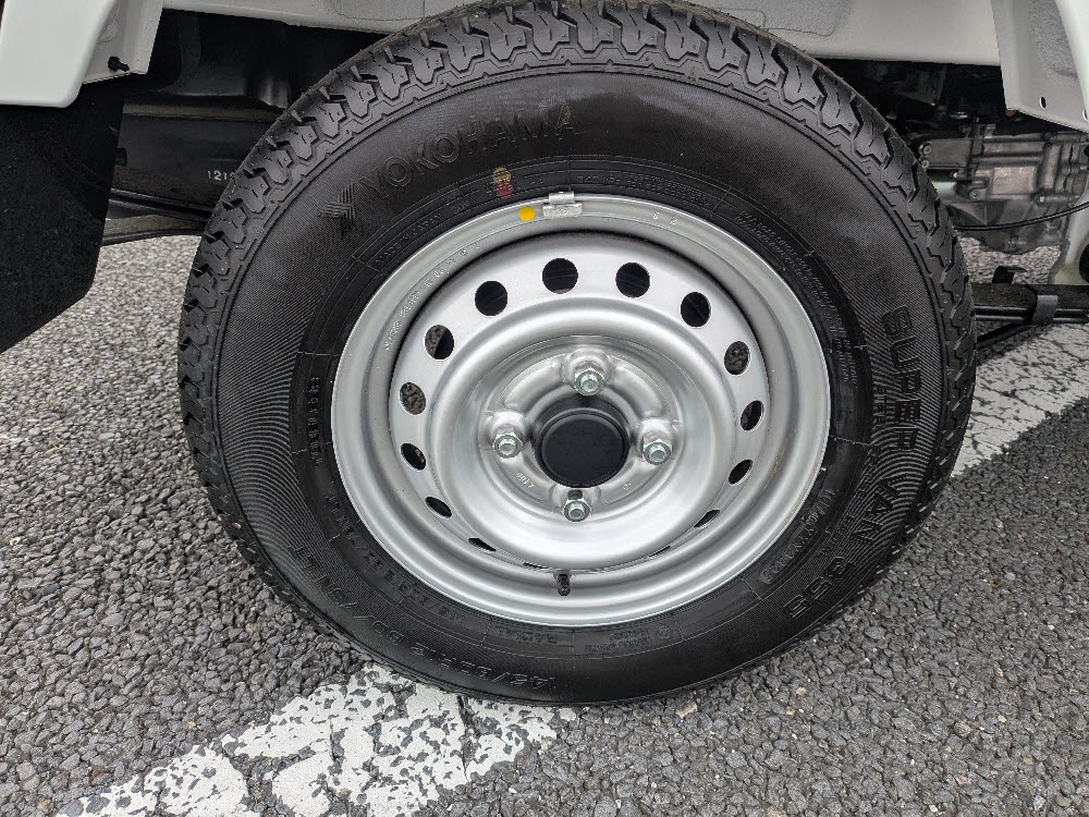 ニッサン NT100クリッパー GX パートタイム4WD 5MT 8枚目