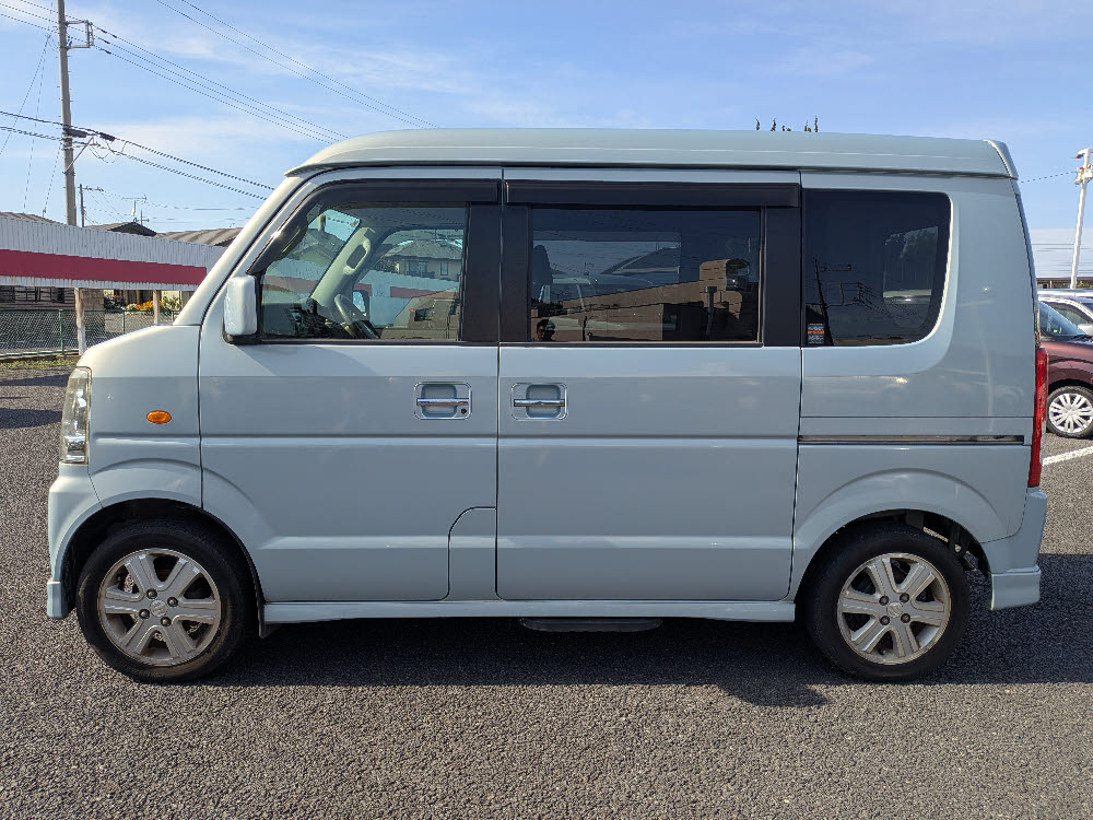 スズキ　エブリィワゴン　PZターボスペシャル4枚目