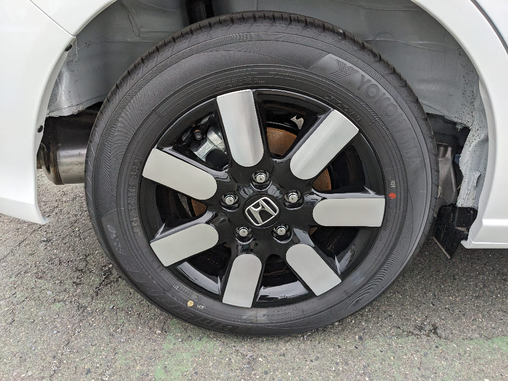 ホンダ　フリード　e:HEV AIR EX 8インチナビ8枚目