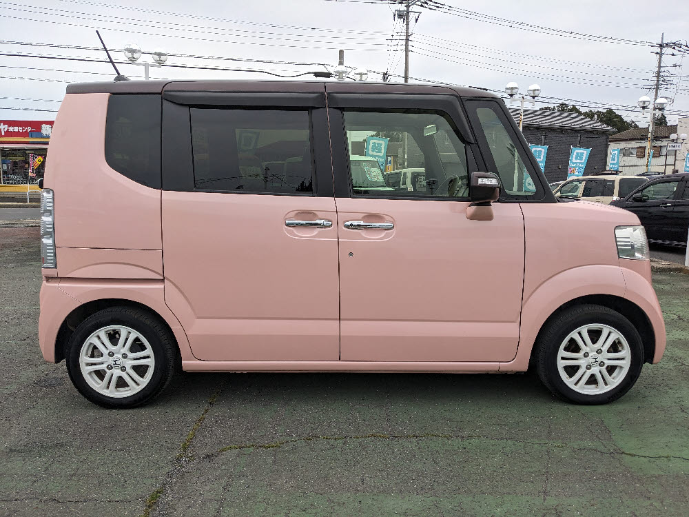ホンダ　Ｎ ＢＯＸ　G・Lパッケージ　2トーンカラースタイル3枚目