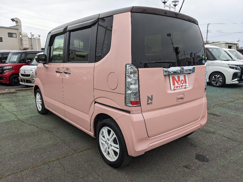 ホンダ　Ｎ ＢＯＸ　G・Lパッケージ　2トーンカラースタイル5枚目