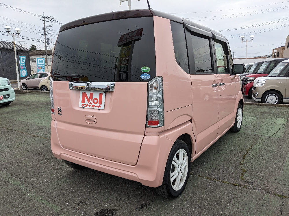 ホンダ　Ｎ ＢＯＸ　G・Lパッケージ　2トーンカラースタイル6枚目