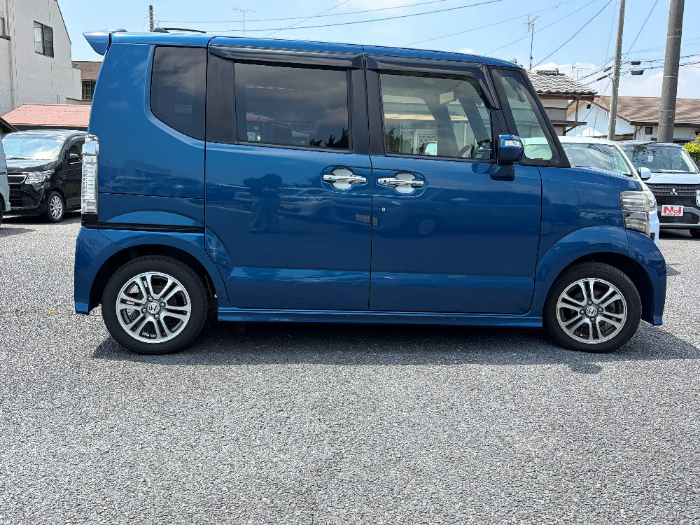 ホンダ　N BOX+カスタム　Gターボ Aパッケージ3枚目