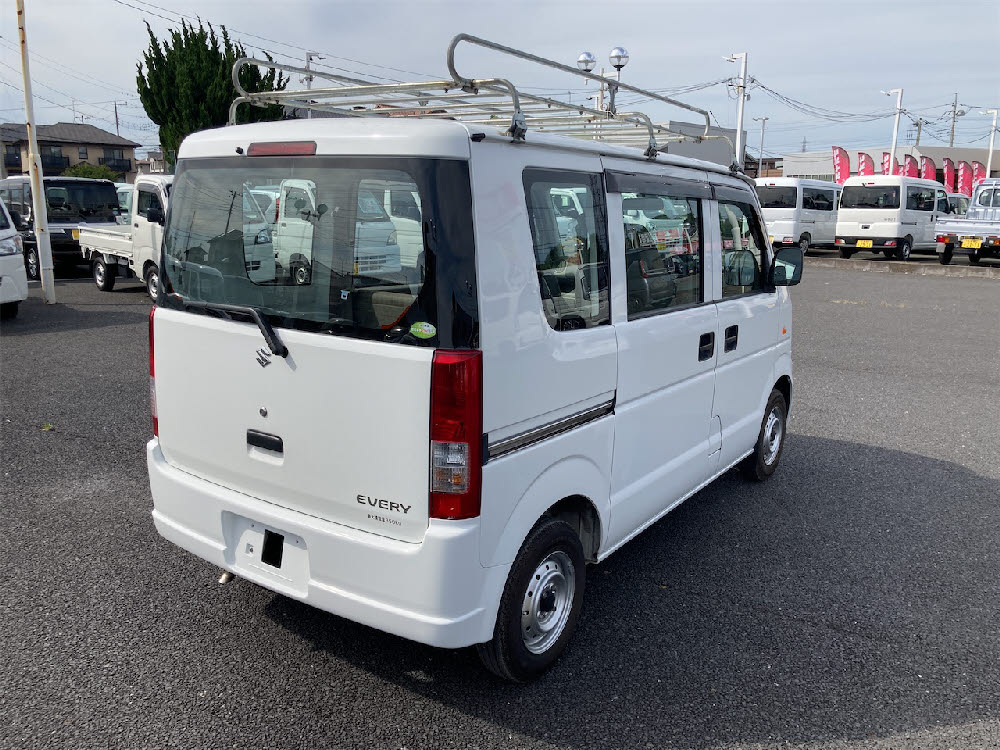 スズキ　エブリィバン　GA4枚目