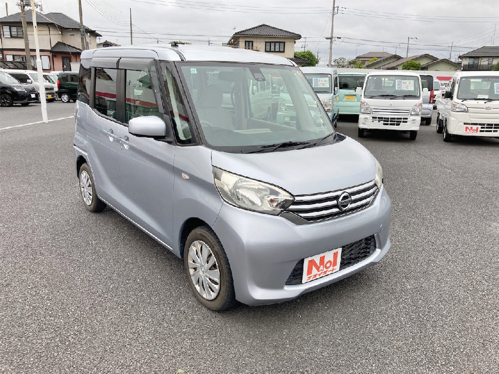 ニッサン デイズルークス X エマB2枚目