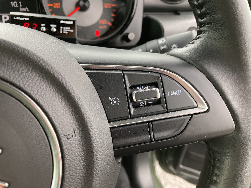 スズキ　ジムニー　XC18枚目