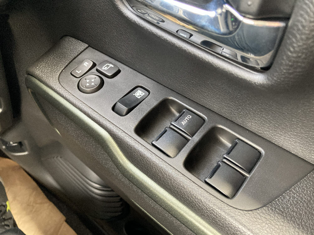 スズキ　ハスラー　タフワイルド　全方位ナビ　4型 19枚目