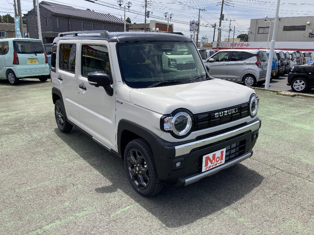 スズキ　ハスラー　タフワイルド　全方位ナビ　4型 2枚目