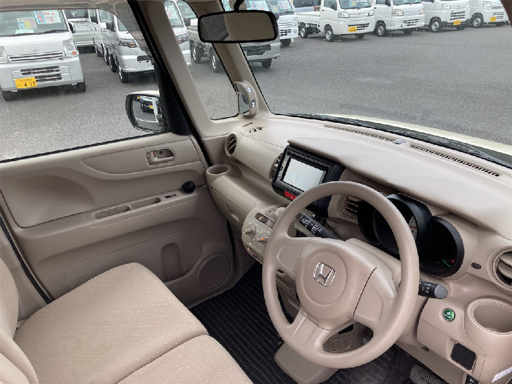 ホンダ N BOX G7枚目