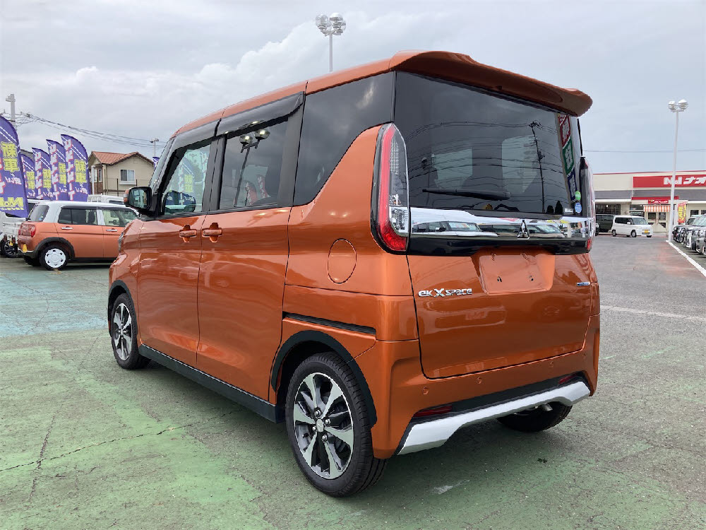ミツビシ　ｅｋクロススペース　G3枚目