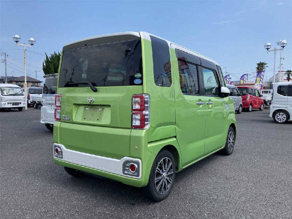トヨタ　ピクシス メガ　GターボSAⅡ2枚目
