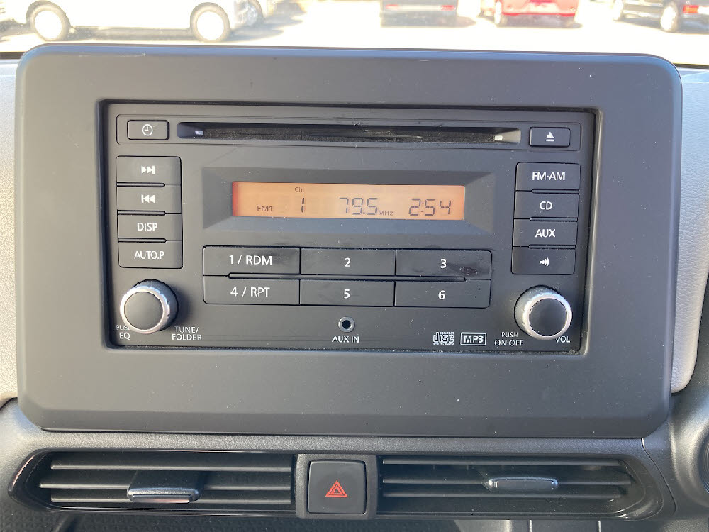 ミツビシ eKワゴン M13枚目