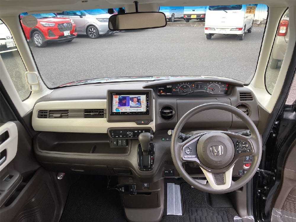 ホンダ　Ｎ ＢＯＸ　L11枚目