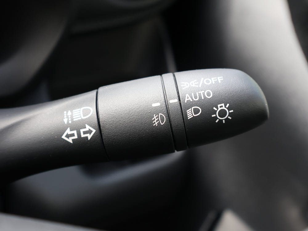 ミツビシ　ｅｋクロス　G10枚目