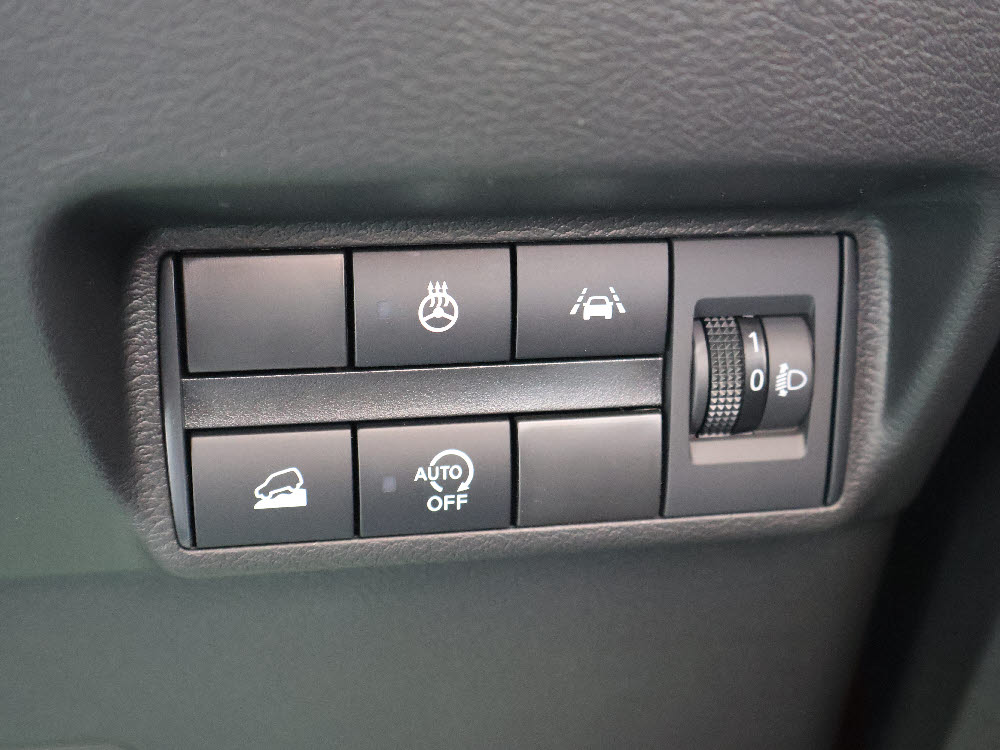 ミツビシ　ｅｋクロス　G11枚目