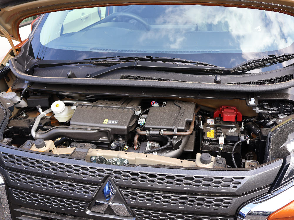 ミツビシ　ｅｋクロス　G13枚目