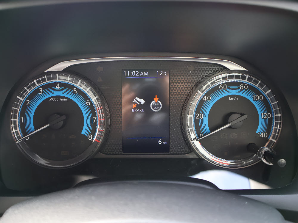 ミツビシ　ｅｋクロス　G4枚目