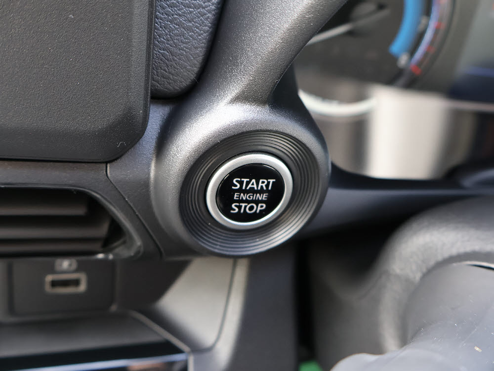 ミツビシ　ｅｋクロス　G6枚目