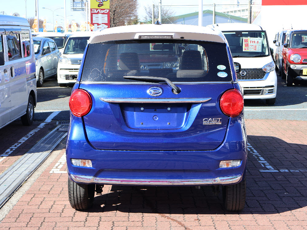 ダイハツ　キャストスタイルX4枚目
