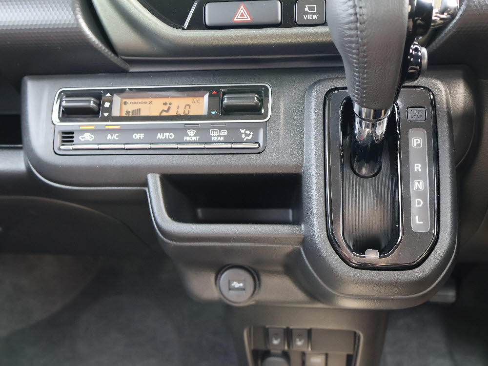 スズキ　ハスラー　タフワイルド　ナビ付11枚目