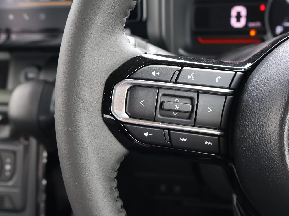 スズキ　スペーシアギア　HYBRID XZ 全方位ナビ11枚目