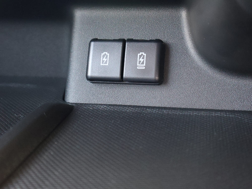 スズキ　スペーシアギア　HYBRID XZ 全方位ナビ13枚目