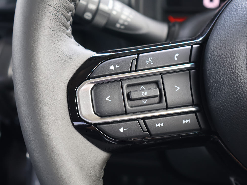 スズキ　スペーシアギア　HYBRID XZ 全方位ナビ15枚目