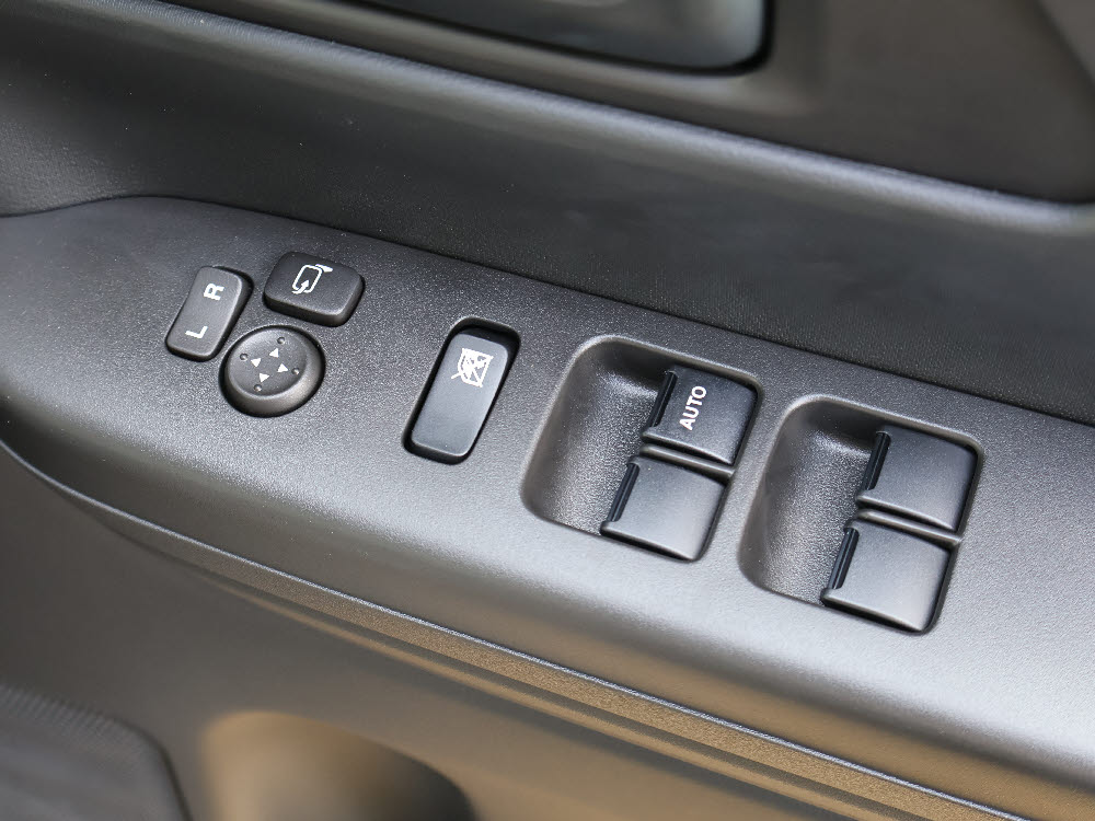 スズキ　スペーシアギア　HYBRID XZ 全方位ナビ18枚目