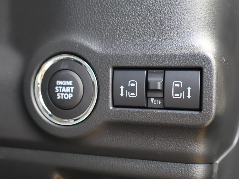 スズキ　スペーシアギア　HYBRID XZ 全方位ナビ19枚目