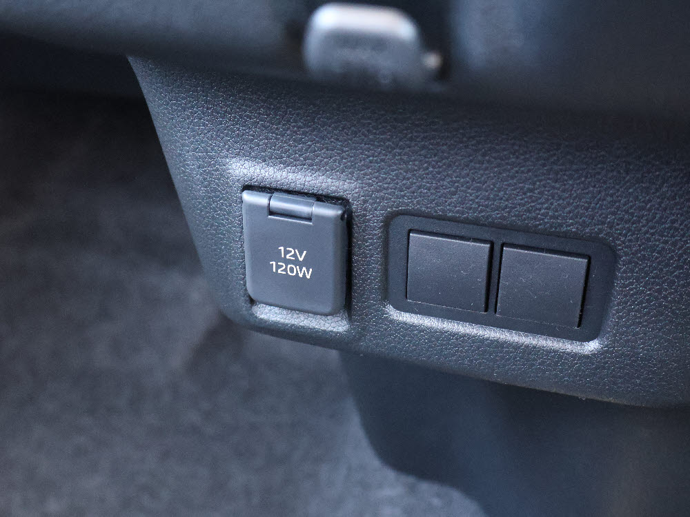 ダイハツ　ムーヴ　G　9インチDO17枚目