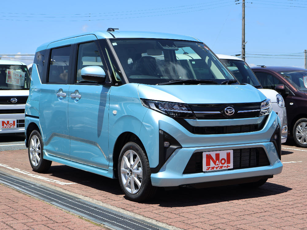 ダイハツ　ムーヴ　G　9インチDO2枚目