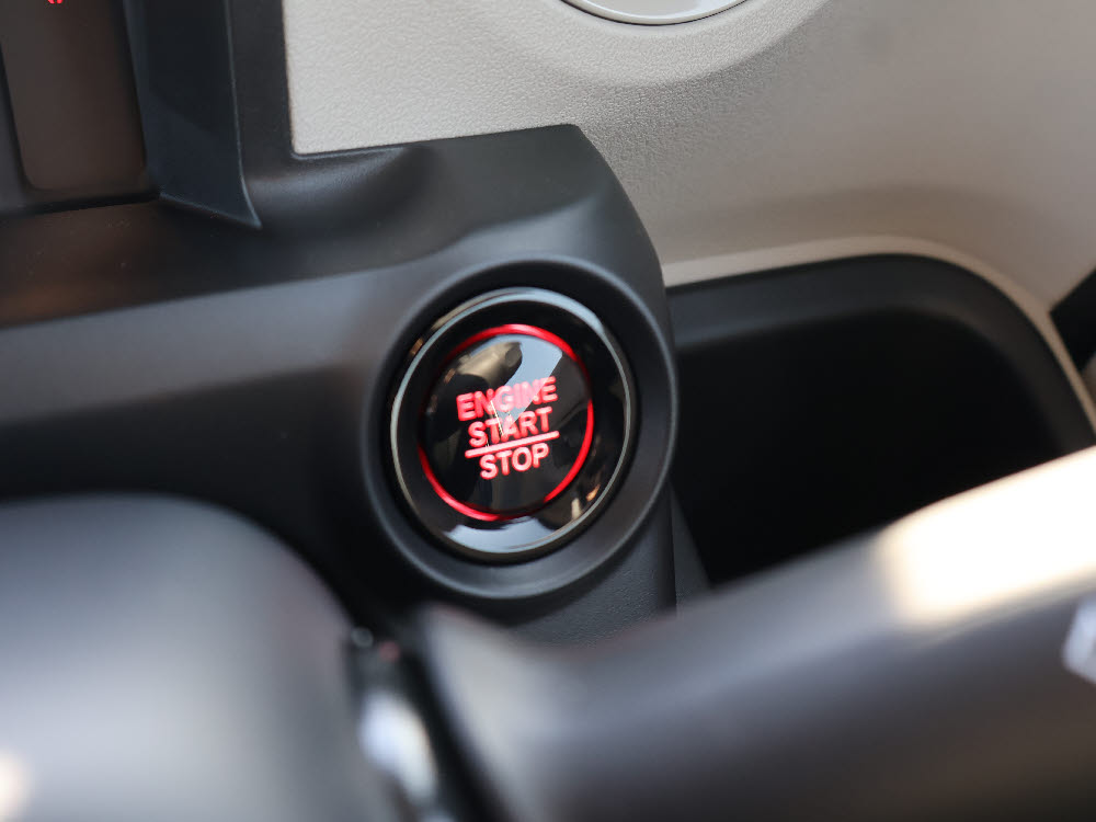 ホンダ　Ｎ ＢＯＸ　8インチナビ（VXM-245ZFEi）18枚目