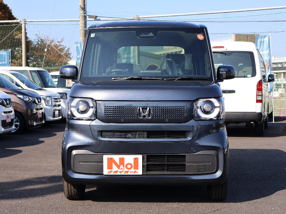 ホンダ　Ｎ ＢＯＸ　8インチナビ（VXM-245ZFEi）1枚目