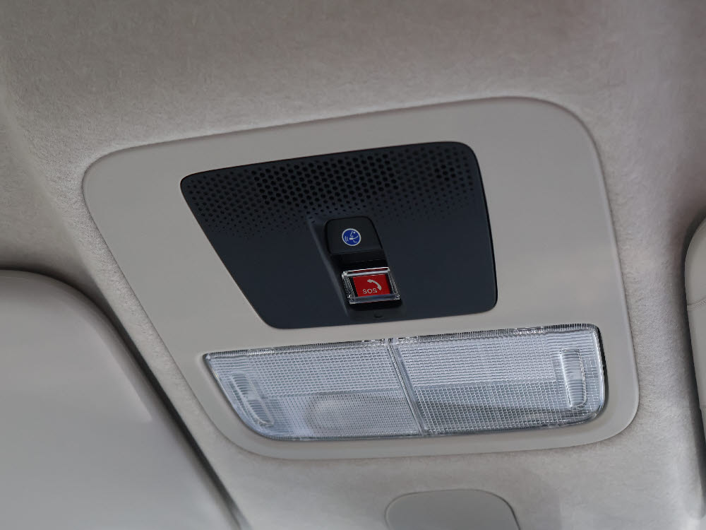 ホンダ　Ｎ ＢＯＸ　8インチナビ（VXM-245ZFEi）19枚目