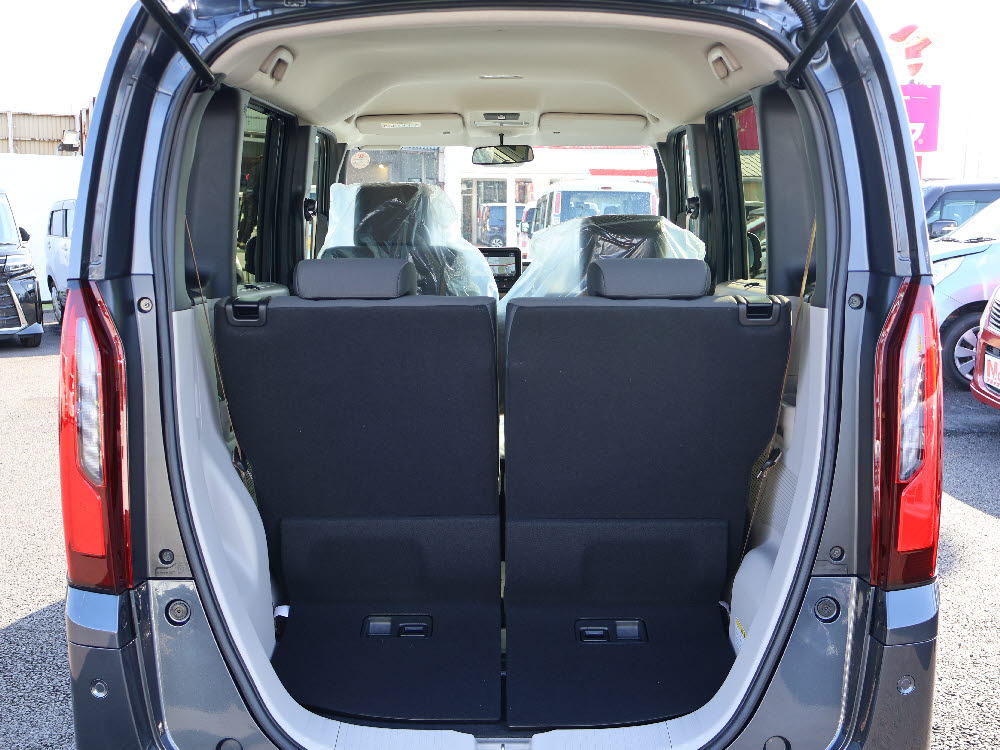 ホンダ　Ｎ ＢＯＸ　8インチナビ（VXM-245ZFEi）5枚目