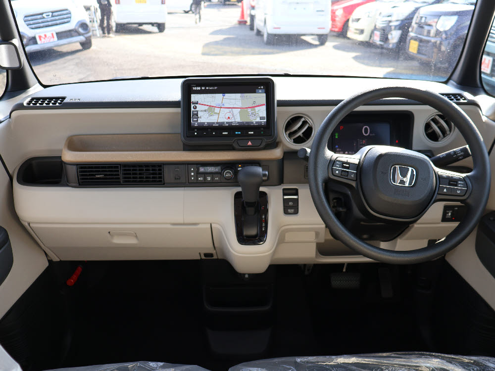 ホンダ　Ｎ ＢＯＸ　8インチナビ（VXM-245ZFEi）6枚目