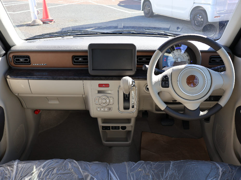 スズキ　ラパン LC　HYBRID X6枚目