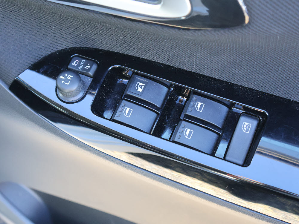 ダイハツ　ムーヴカスタム　RSハイパーSAⅢ19枚目