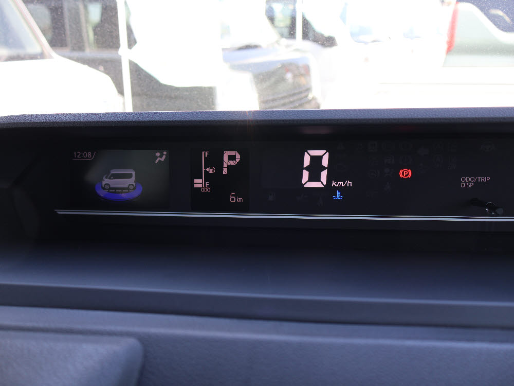 ダイハツ　タントファンクロス　DA付4枚目