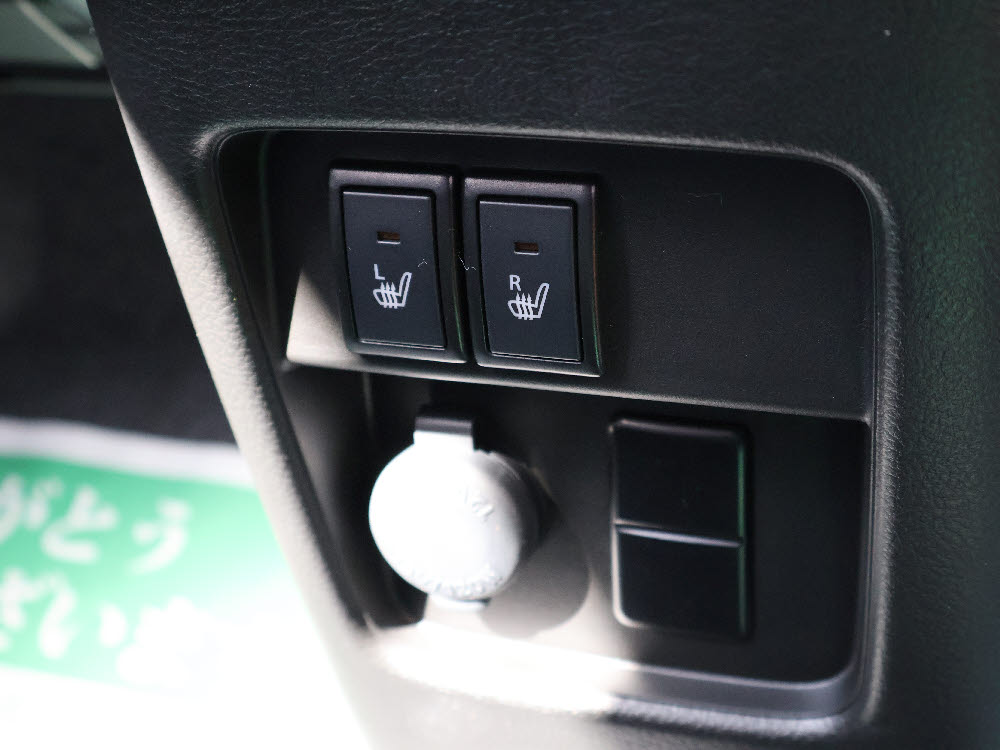 スズキ　ハスラー　HYBRID G オーディオレス13枚目