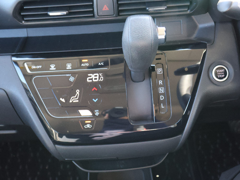 ニッサン　ルークス　ハイウェイスターX17枚目